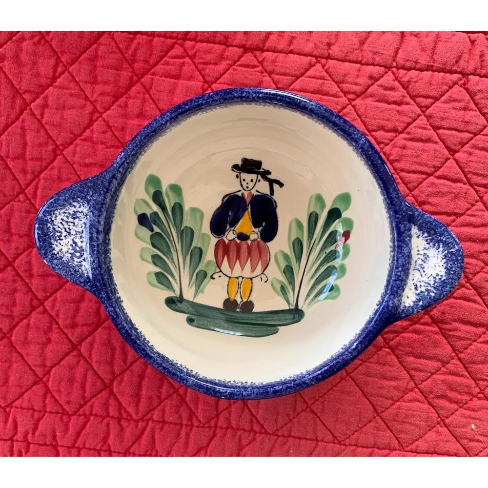 Lot Vintage Quimper Style Peint Main Bowl USA Cobalt Dish Alpine Mugs Postcard - Picture 2 of 8